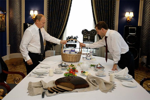 путин медведев рузское молоко
