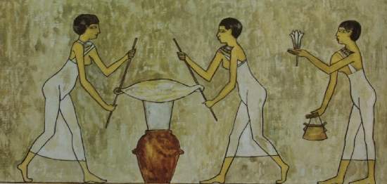 Egypt production of perfume_1