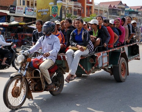 transport-in-Cambodia-11-465x367