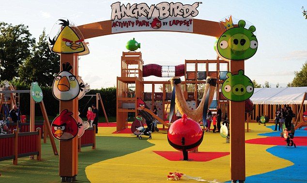 Парк Angry Birds откроется в Санкт-Петербурге