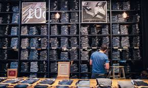 Распродажа в Levi`s