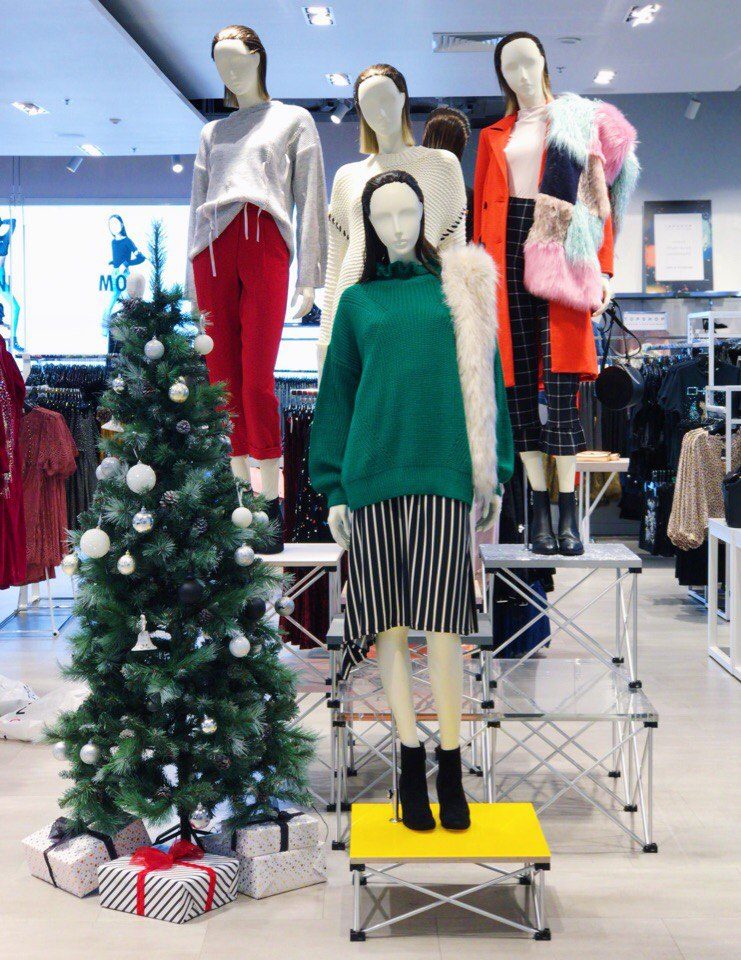 Распродажа в TOPSHOP