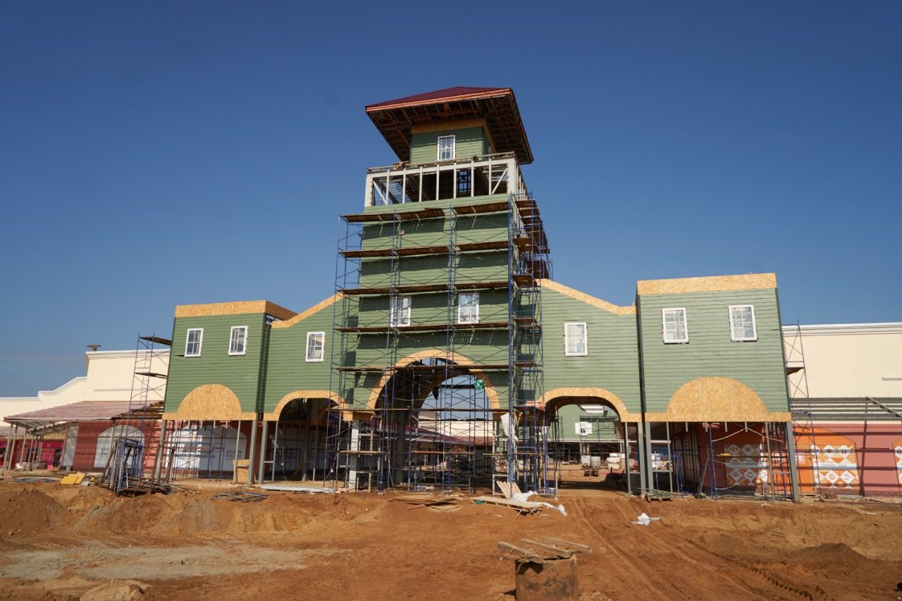 Открытие Novaya Riga Outlet Village в октябре 2019 года